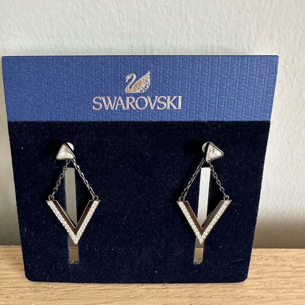 Swarovski Triangle Dangle Earrings LIKE NEW